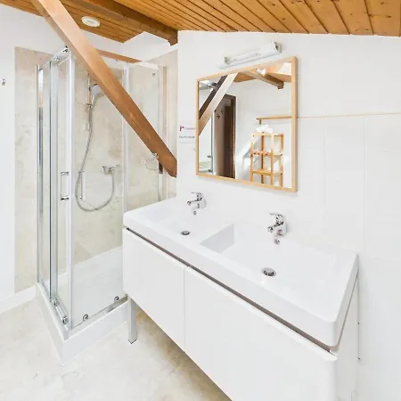 公寓 Terrasse, Vue Sur Les Montagnes Et Parking *