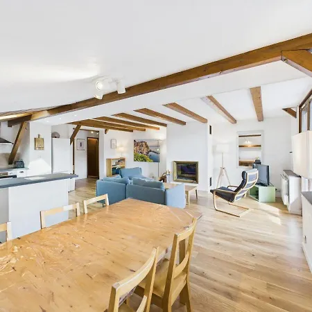 Terrasse, Vue Sur Les Montagnes Et Parking 公寓 比桑