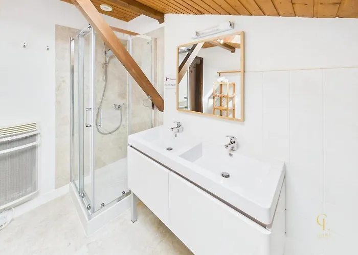 Apartmán Terrasse, Vue Sur Les Montagnes Et Parking *